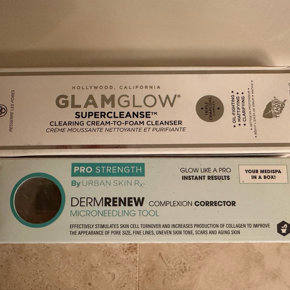 DermRenew Complexion Corrector Microneedling Tool with bonus FREE Cleanser